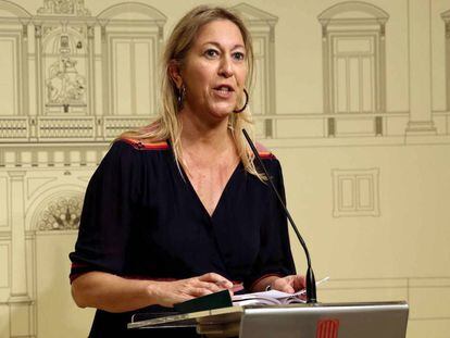 La exconsejera Neus Munté, durante una rueda de prensa tras el Consell Executiu.