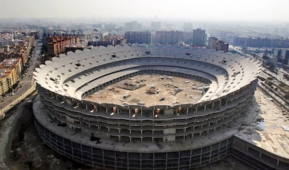 El Nou Mestalla, en 2011, cuando ya se había patralizado.