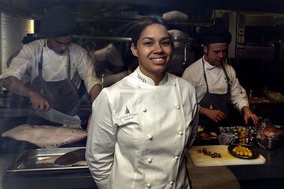 Maria Marte en la cocina de El Club Allard en Madrid en 2015.