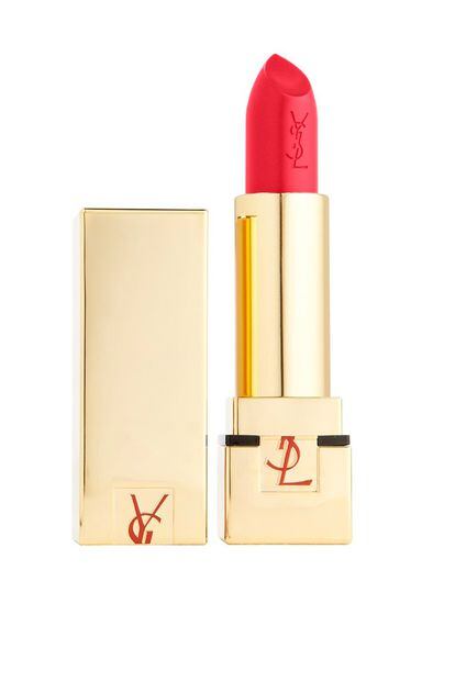 Para las coquetas. ¿Hay algo más sexy que unos labios rojos? Barra de labios de Yves Saint Laurent.