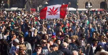 Manifestación por la legalización de la marihuana en Canadá. 