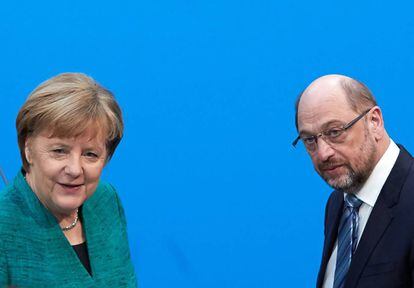 La canciller en funciones de Alemania, Angela Merkel, y el líder del SPD, Martin Schulz. EFE/ Hayoung Jeon