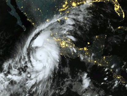 Imagen satelital del Huracán Patricia