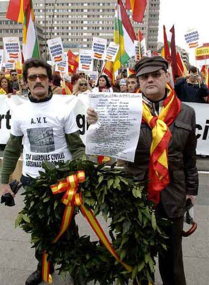 Concentración de la AVT en Madrid.