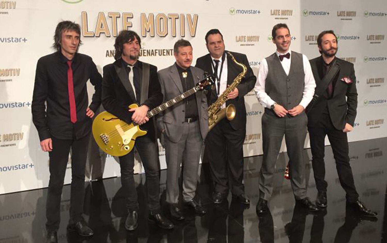 Los seis integrantes de la banda de música de 'Late motiv' (de izda. a dcha: Mauricio, Mac, Pablo, Pirata, Íñigo y Litus) / MOVISTAR+
