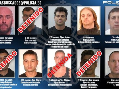 Cartel difundido por la Policía, con los 10 fugitivos más buscados .