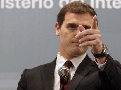 Albert Rivera durante la rueda de prensa posterior a la reunión del pacto contra el terrorismo yihadista.