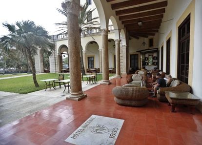 Áreas exteriores del Hotel Nacional de Cuba, Monumento Nacional y declarado Memoria del Mundo por la UNESCO.