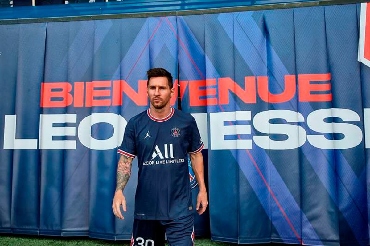 messi paris tshirt