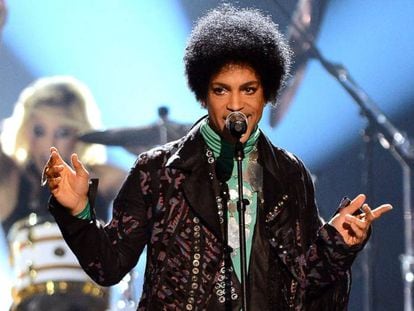 Prince en los Billboard Music Awards de 2013.