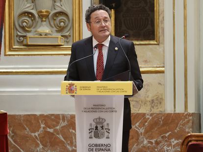 El fiscal general del Estado, Álvaro García Ortiz, en la ceremonia de entrega de despachos a la 61ª promoción de acceso a la carrera fiscal, este lunes.