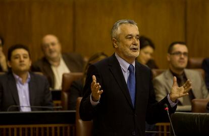 Griñán interviene en la sesión de hoy del Parlamento de Andalucía.