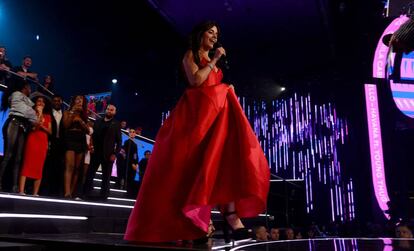 Camila Cabello, durante su actuación en la última edición de los premios MTV EMA celebrados en Bilbao.