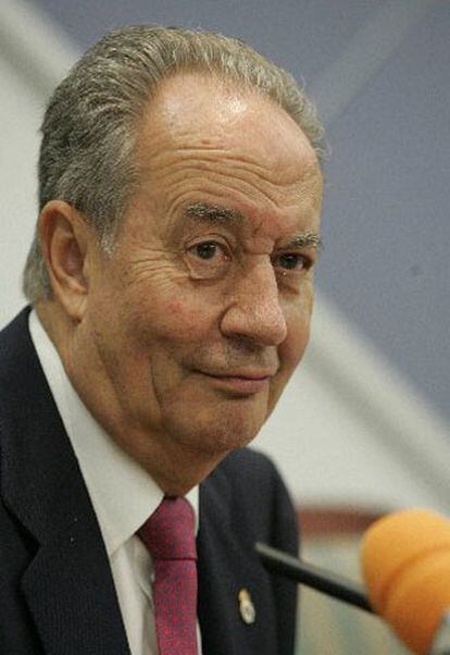 El candidato a la presidencia del Real Madrid ha participado en el Foro Ferrándiz-As.