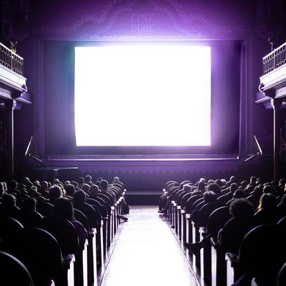DVD 1052  (Abril)Sala 1 de los Cines Doré, durante el visionado de una película vespertina.DavidExpósito