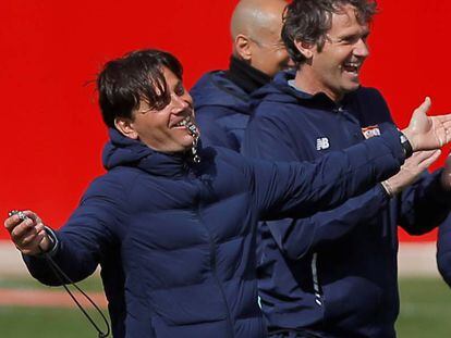 Montella, en el entrenamiento matinal del Sevilla. 