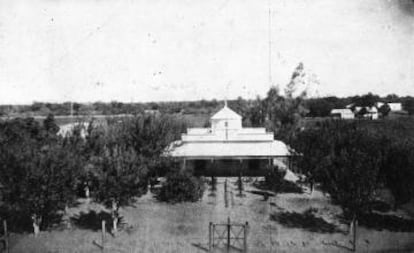Edificio de la administración de la reducción de Napalpí en el año 1936.
