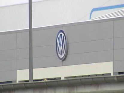 Ajustes y reconversión en Volkswagen tras el 'dieselgate': recortará 30.000 empleos