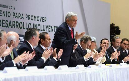 López Obrador con los empresarios mexicanos, este jueves. 