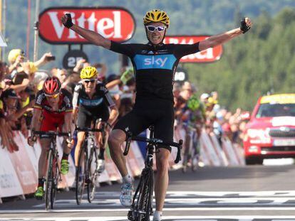 Froome celebra su triunfo en La Planche des Belles Filles, con Nibali cuarto.