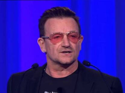 El cantante Bono pide el apoyo a la economía española