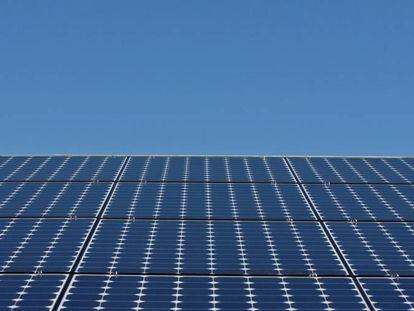 Paneles solares, uno de los productos cuyos aranceles va a incrementar EE UU.