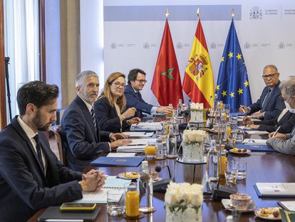 Reunión de las delegaciones de España y Marruecos, encabezadas por Grande-Marlaska y su homólogo marroquí, Abdelouafi Laftit, celebrada este miércoles en Madrid.