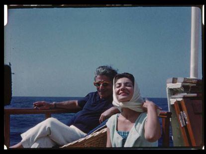 Aristóteles Onassis y María Callas, en el barco del armador griego a inicios de los sesenta.