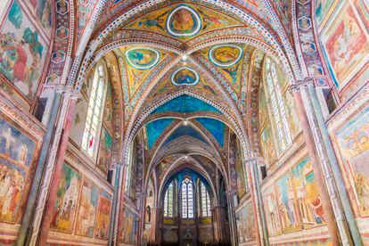 Frescos de Giotto en la basílica de San Francisco, en la ciudad italiana de Asís.  