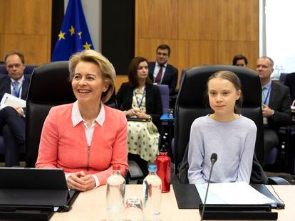 La activista Greta Tunberg y la presidenta de la Comisión Europea, Ursula von der Leyen.