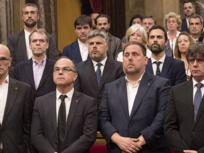 Desde la derecha y en primer término, Carles Puigdemont, Oriol Junqueras, Jordi Turull y Raül Romeva, en una foto de archivo.