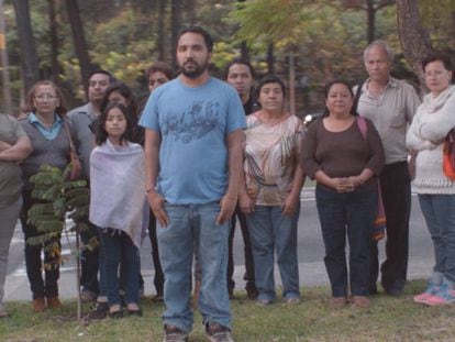 Un grupo de familiares de víctimas de la dictadura guatemalteca.