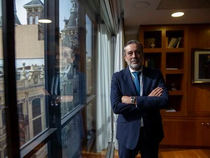 Enrique López, consejero de Justicia de la Comunidad de Madrid, en su despacho.