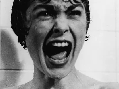 Janet Leigh, en la secuencia de su muerte en la ducha en 'Psicosis'.