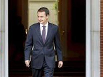 El presidente de Gobierno, José Luis Rodríguez Zapatero, poco antes de hacer el anuncio sobre la reforma laboral.