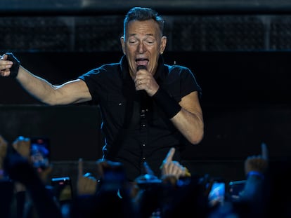 Concierto de Bruce Springsteen en el Estadio Olímpico de Barcelona, en abril de 2023.