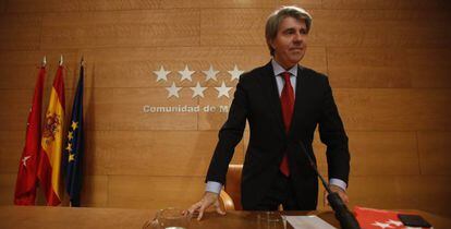 Ángel Garrido, portavoz del Gobierno de la Comunidad de Madrid, antes de una rueda de prensa.