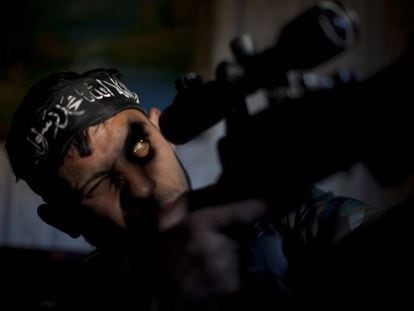 Miliciano sirio durante los combates de 2012