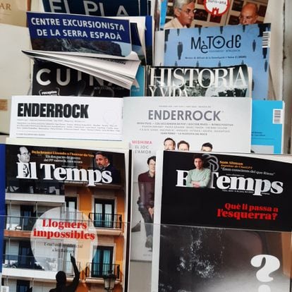 Las revistas censuradas por Vox por “catalanistas” regresan a la biblioteca de Borriana hasta fin de año 
