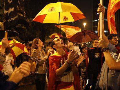 Manifestantes contra la independencia en Barcelona