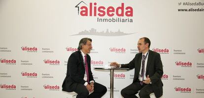 Javier de Oro, director de activos inmobiliarios de Aliseda, y Pedro Berlinches, director general de la firma.