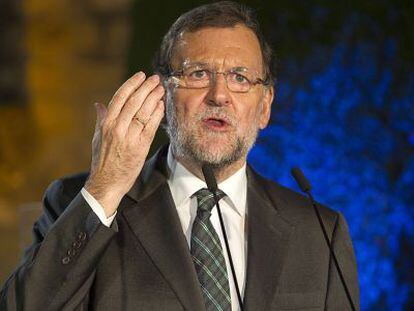 El presidente, Mariano Rajoy, durante un acto de precampa&ntilde;a celebrado hoy en la localidad cordobesa de Cabra. 