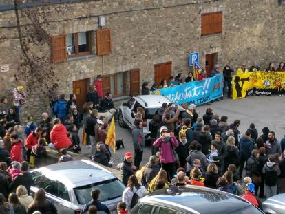 Concentración tras la marcha del Comité de Defensa de la República de Cerdanya a Das.