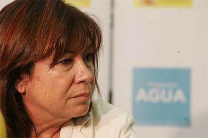 Cristina Narbona, ayer en Sevilla en la Delegación del Gobierno de Andalucía.