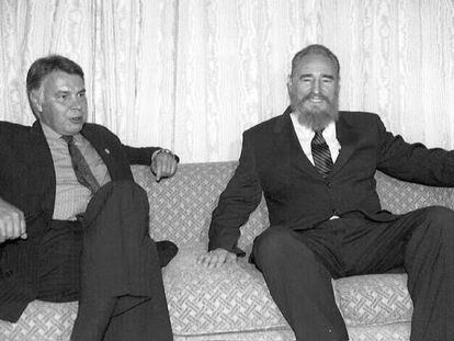 González y Castro en una cumbre Iberoamericana, en Argentina (1995).