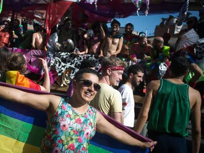 Manifestació del Pride Barcelona a l'avinguda Paral·lel