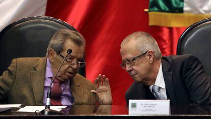 Porfirio Muñoz Ledo y Carlos Urzúa, este sábado.