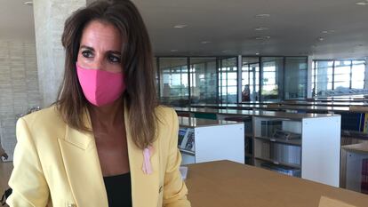 María Montero, exparlamentaria autonómica de Ciudadanos en la biblioteca de las Cortes de Castilla-León, este martes.