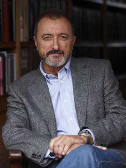 Arturo Pérez-Reverte.