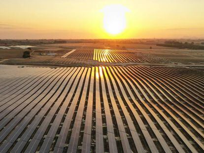 Parque fotovoltaico Don Rodrigo, ubicado en Sevilla. Ocupa una extensión total de 270 hectáreas.